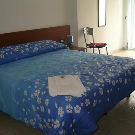 Sea Breeze Hotel