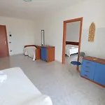 Hotel Sea Breeze