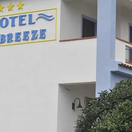 Hotel Sea Breeze 3*