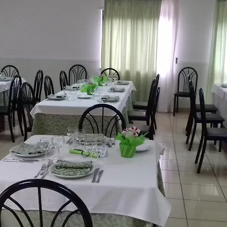 Hotel Sea Breeze Scalea