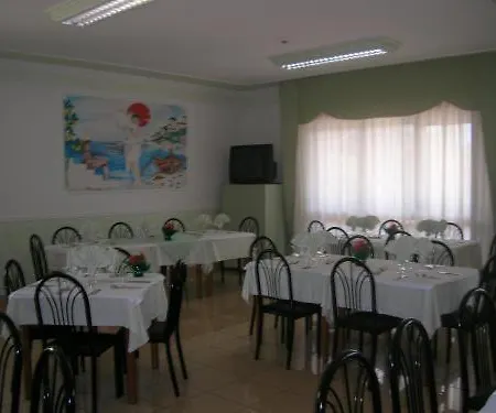 Sea Breeze Hotel Scalea