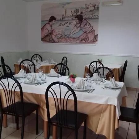 Sea Breeze Hotel