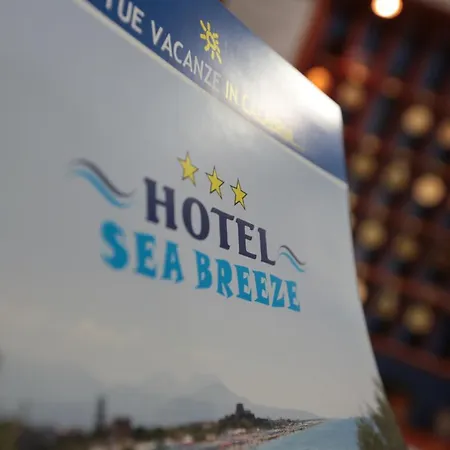 Отель Sea Breeze Скалея