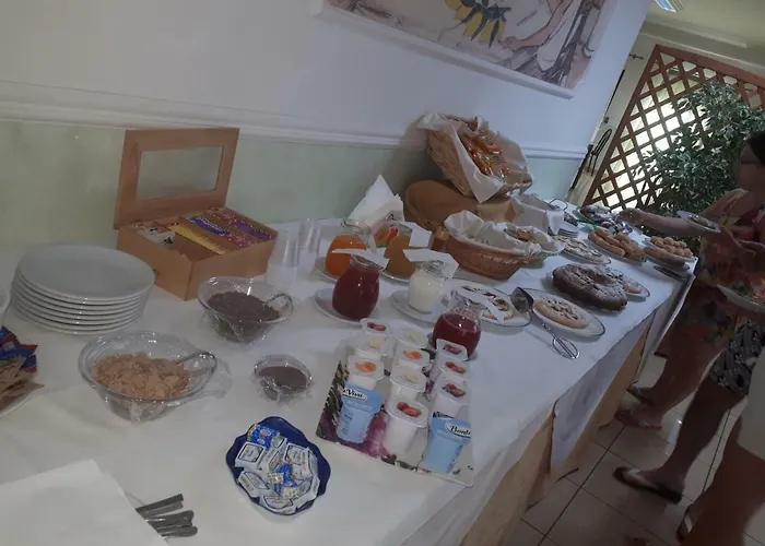 Sea Breeze 3* סקליאה