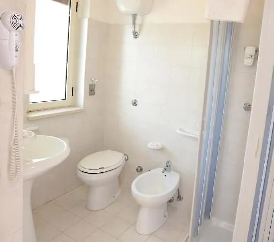 Sea Breeze סקליאה